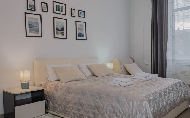 Отель Априори