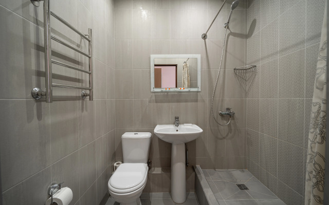 Arno Guest House