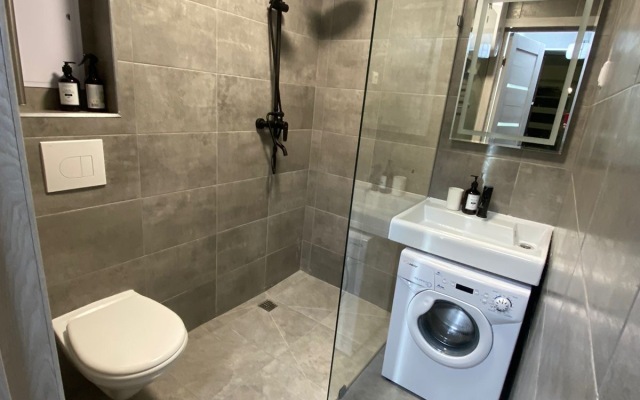 Апартаменты Двухкомнатная на Кирова 33