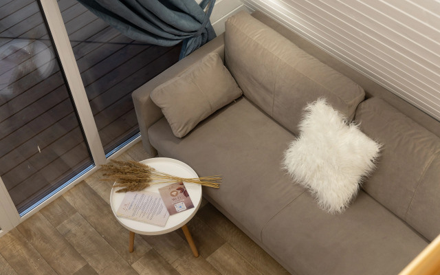 Частный дом в Стиле A-Frame на Берегу Озера