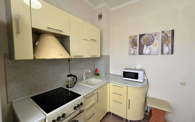 Uyutnaya S Shikarnym Vidom I Ortopedicheskim Matrasom Flat