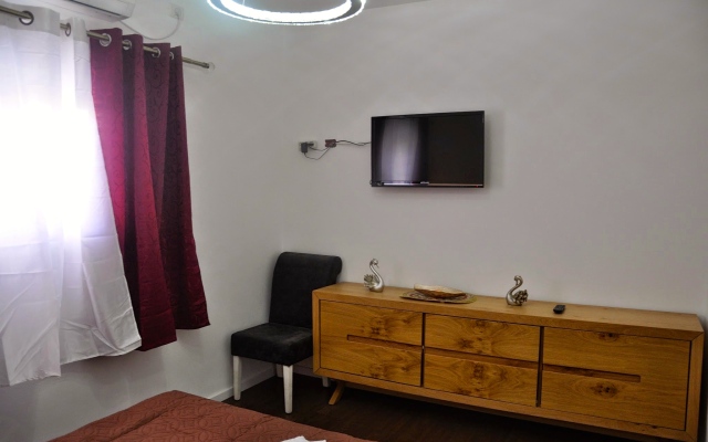 Апартаменты ARENDAIZRAIL Balfour 25