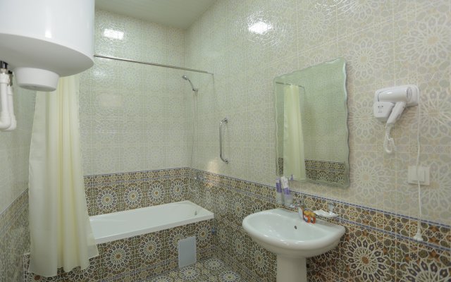 Imperial Palace Hotel