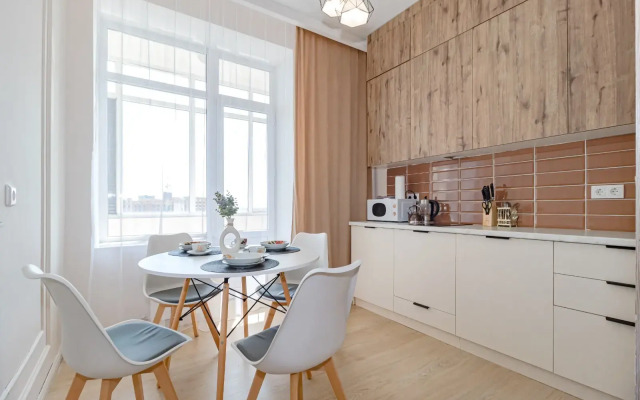 Svetlye I Uyutnye S Dopolnitelnym Spalnym Mestom Apartments
