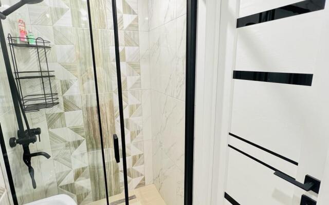 3 Komnatnye Apartamenty S Basseynom Apartments