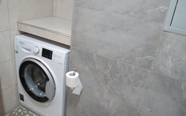 Bulvar Nadezhd 6/2 Apartaments