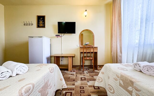 Liliya Guest House