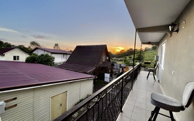 Leon Guest House
