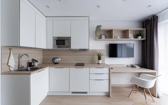 Ye's (d) 7169 Apartments