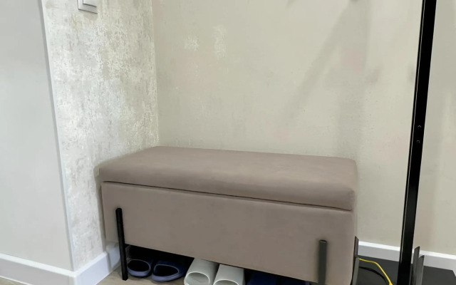 Квартира 6 местная с новым ремонтом около метро Горки парка и ТЦ