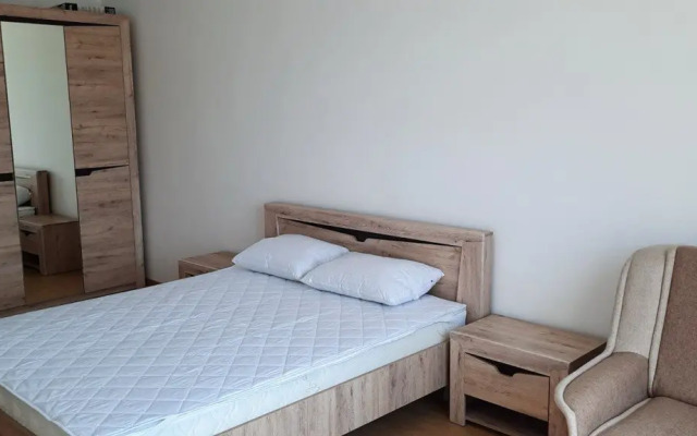 Yalta Almaz Apartments 7