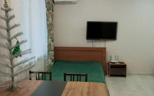 Uyutnaya Studiya Na Naberezhnoy Flat