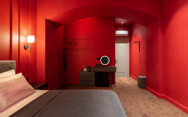 Apartments Red room v NikolaevBuilding