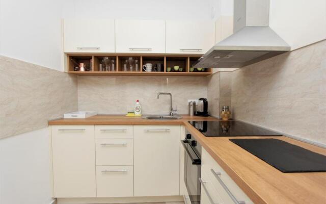 Sunny Side Wellness Resort & Spa Apartments