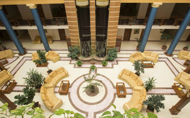 Hotel Russia