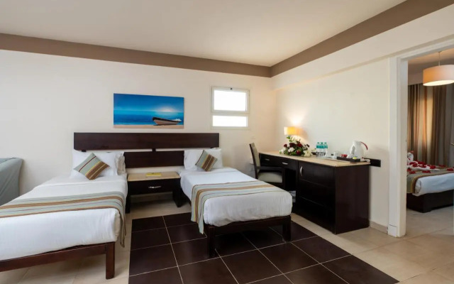 El Karma Aqua Beach Resort