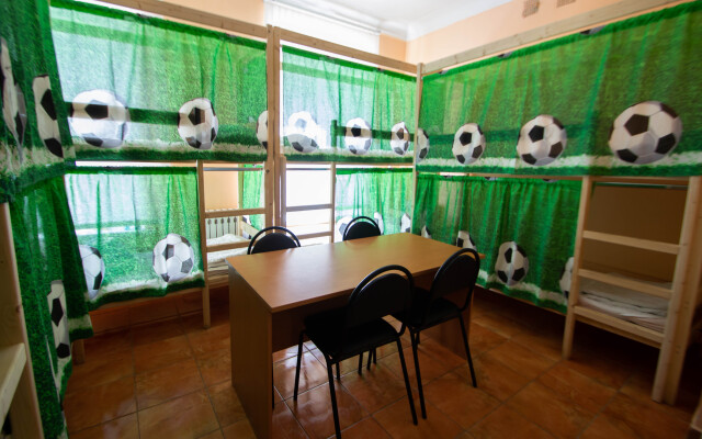 Хостел Champion