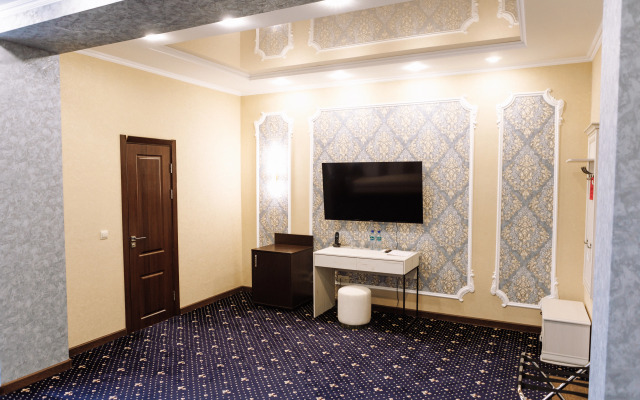 Zodiak Hotel