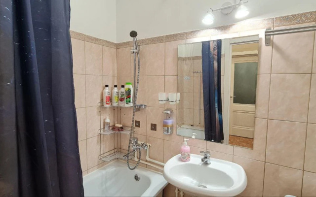Ozyornaya 3 Flat