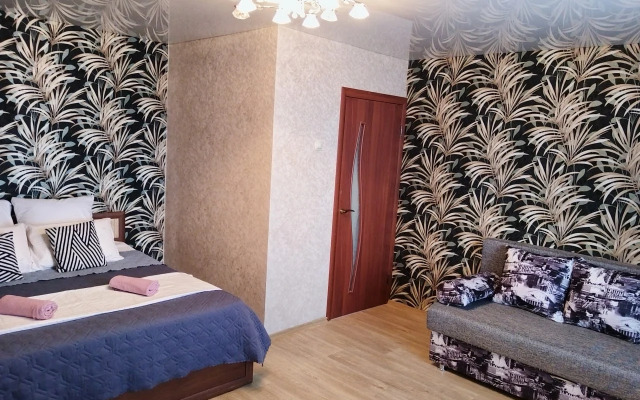 Flat Na Ulitse Zhukovskogo 47