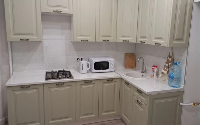 1-Komnatnaya S Otlichnym Remontom Flat