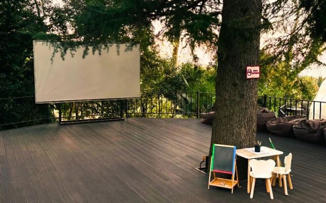 Апартаменты с видом на Дендрарий улю Депутатская, 14