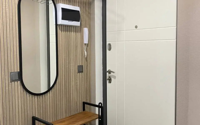 Uyutnaya Studiya V Zelyonom Rayone Apartment