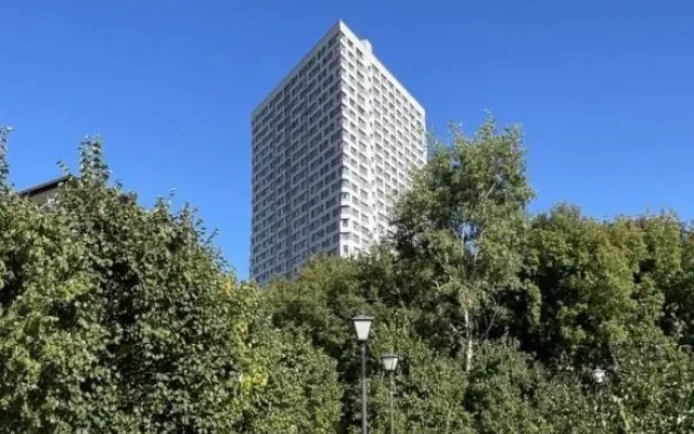 Clever House Apartments