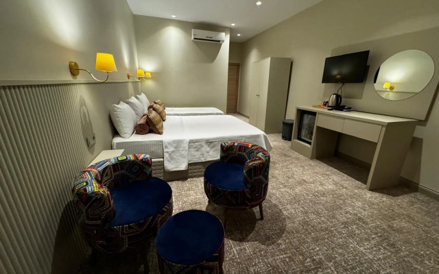 Astro Suites Hotel