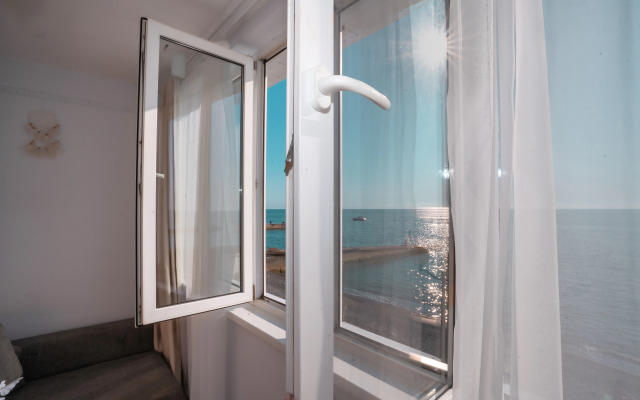 Kray Morya Guest House