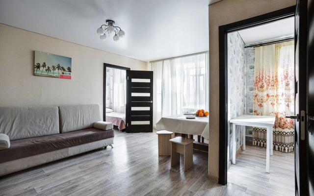 Na Ulitse Respubliki 176 Flat