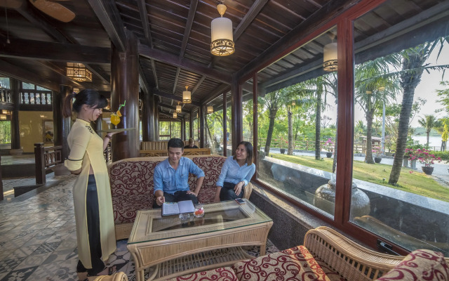 Sankofa Village Hill Resort and Spa Hotel