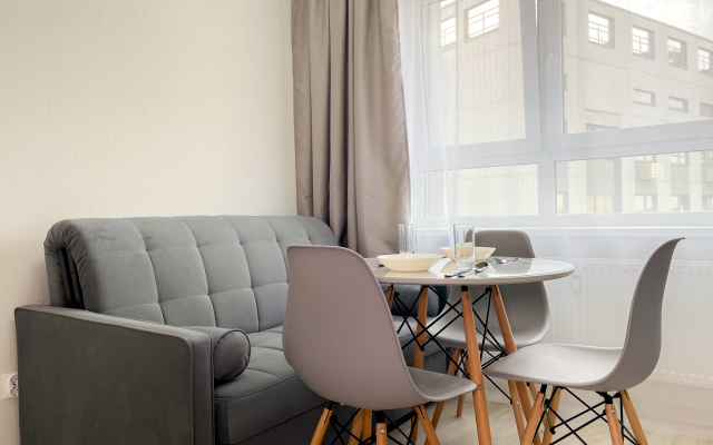 Апартаменты 1-комнатная Квартира на 18/27 этаже