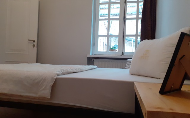 Woodmood Marjanishvili Hostel