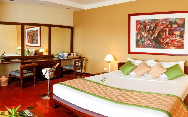 Club Palm Bay Resort
