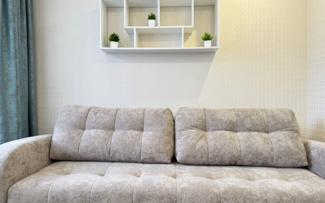 Razmestim Na Ulitse Universitetskaya Naberezhnaya 105 Flat