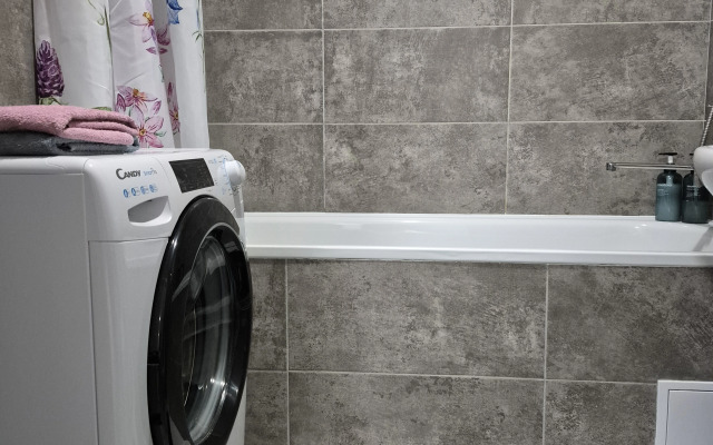 Квартира 1 комнатная улица Лучистая 8