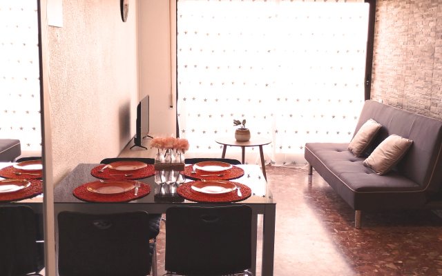Sapphire Waters Salou Private House