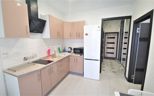 Yevro 2-Komn Vidovaya Serebryany Bereg Krasny Put 103 Apartments