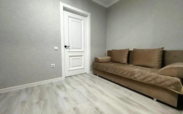 Апартаменты Квартира Люкс на Оранжерейной