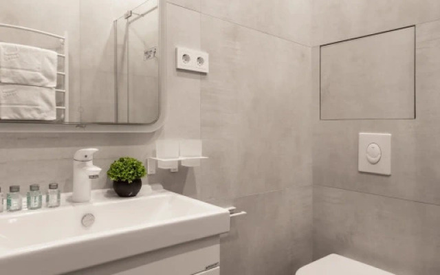 Red Apartments Art Layt Baksiya Apartments