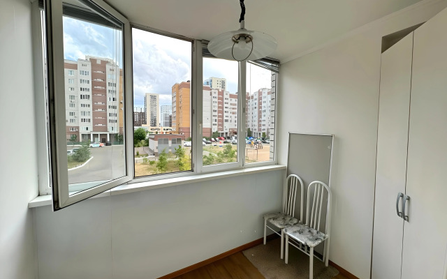 Kvartira u Rivyery Flat