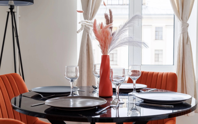 Апартаменты с Видом на Канал Грибоедова