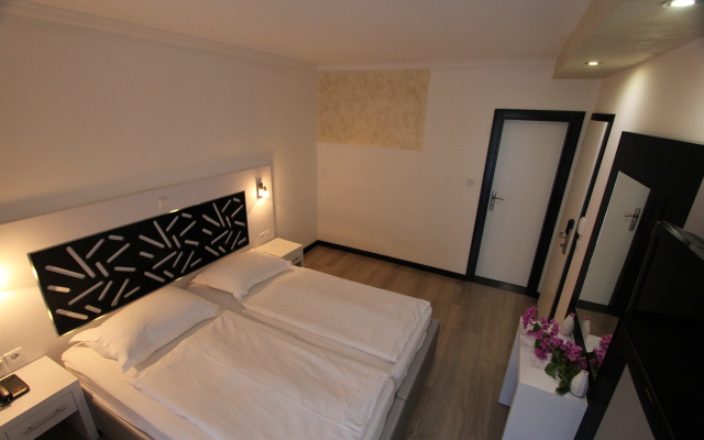 SVETI KRIŽ Hotel