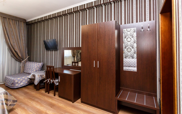 MariAnna Private House