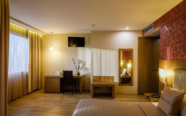 Sky Hotel