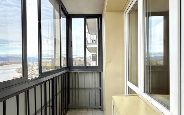 Yevrotreshka V Tsentre Goroda Flat