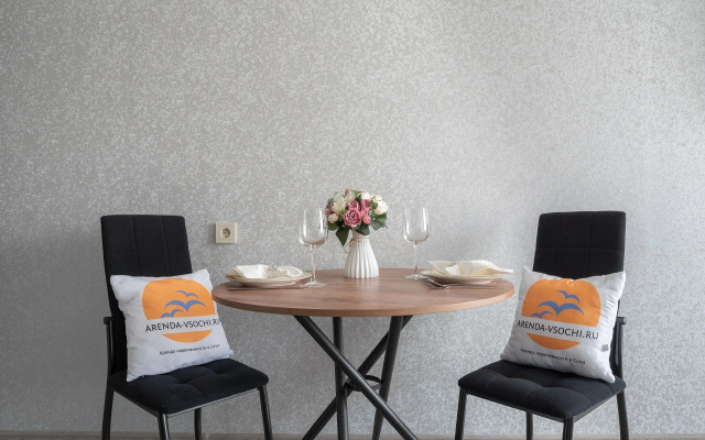 Zhk Alleya Park S Balkonom Vozle Morya Flat