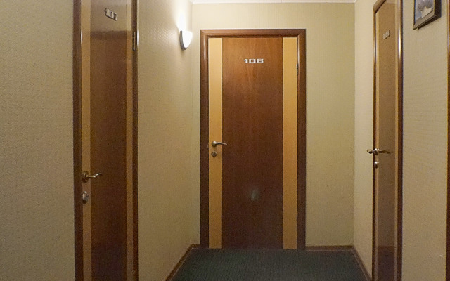 Pribrezhnyij Yarburg Park Hotel