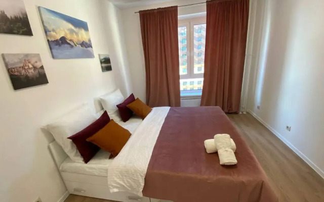 Апартаменты Sunny Days Apartment Люблино Парк 3